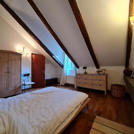 Magic Central Attic Apartment Praga Zewnętrze zdjęcie